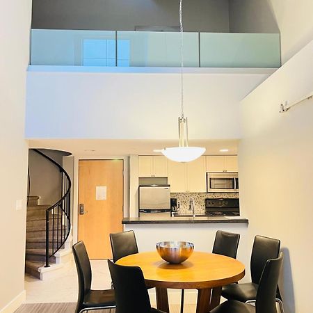Tyndalstone Lodge 3 Bedroom In The Heart Of Village North Whistler Kültér fotó