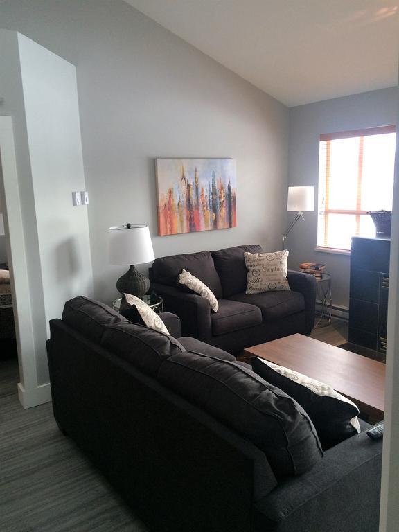 Tyndalstone Lodge 3 Bedroom In The Heart Of Village North Whistler Kültér fotó