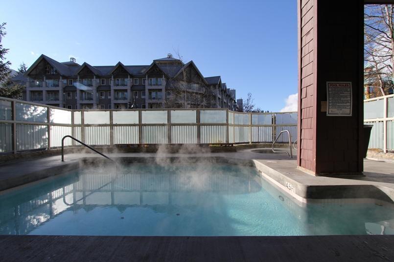 Tyndalstone Lodge 3 Bedroom In The Heart Of Village North Whistler Kültér fotó
