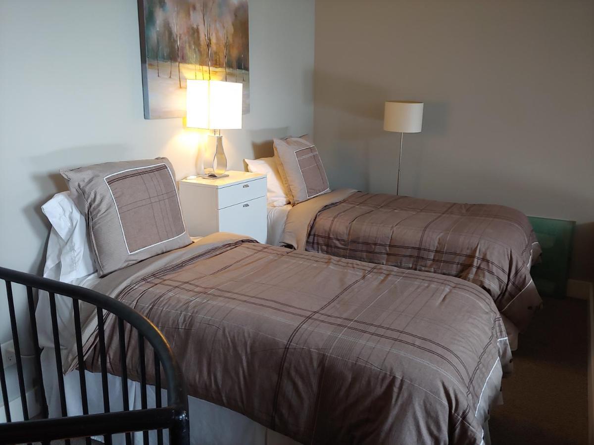 Tyndalstone Lodge 3 Bedroom In The Heart Of Village North Whistler Kültér fotó